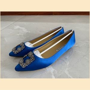 Manolo Blahnik Hangisi Blue Stain Flats READ